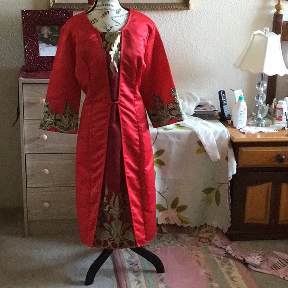 Red party dress